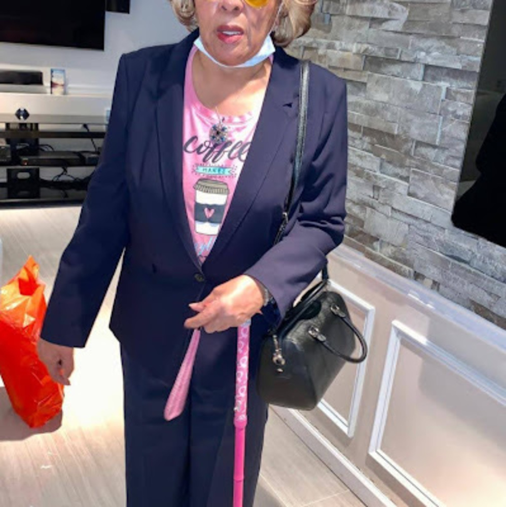 Meet your Posher, Leola